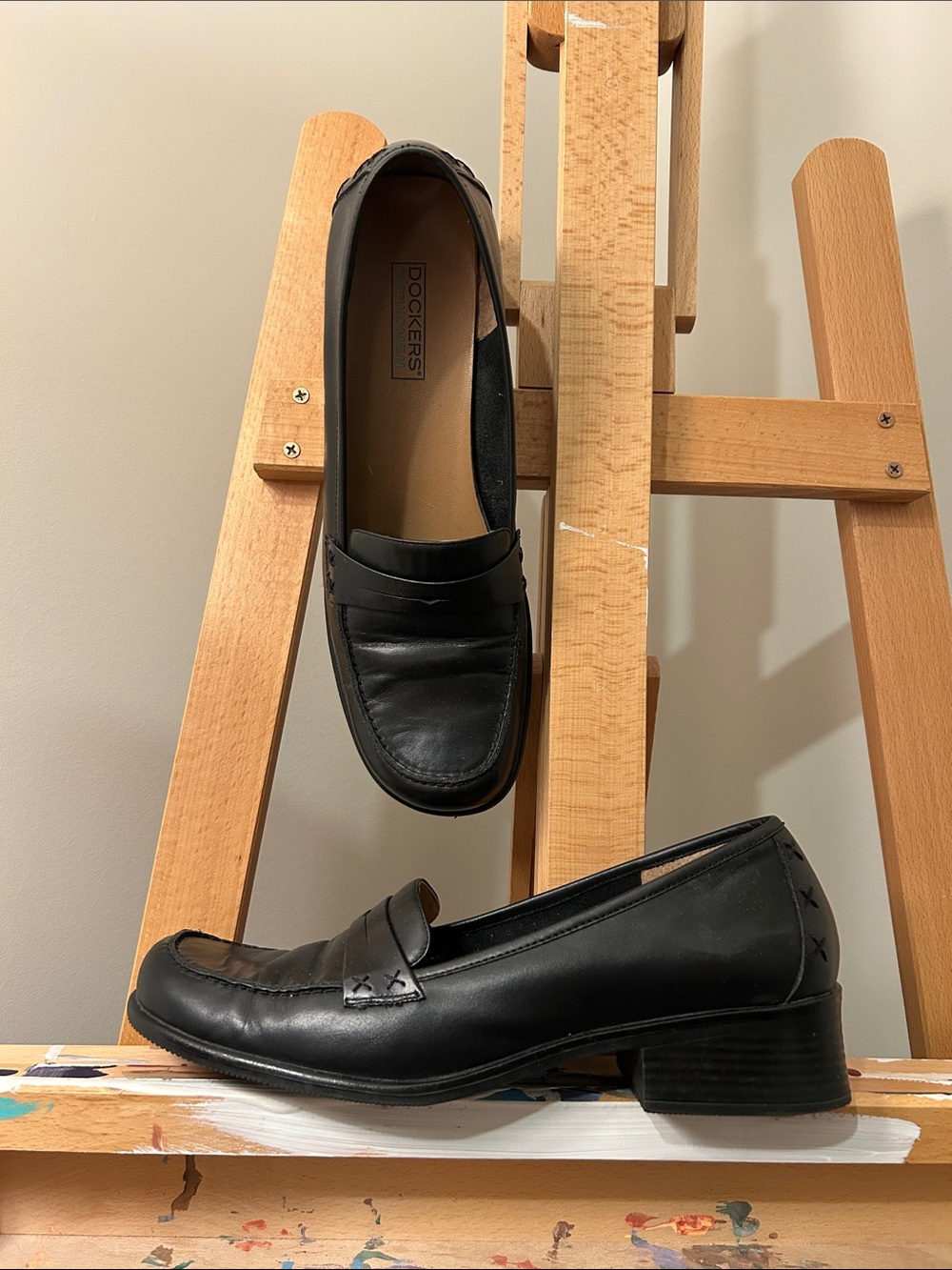 Dockers Black Leather Women's Penny Loafers